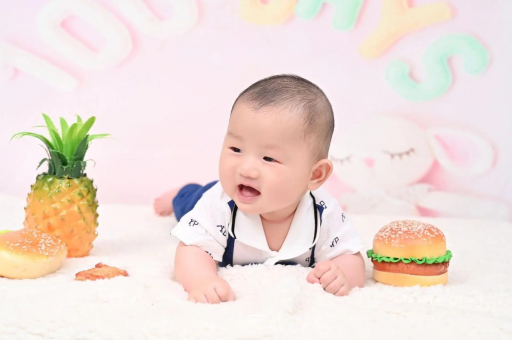 浚县宝宝三个月长牙正常吗